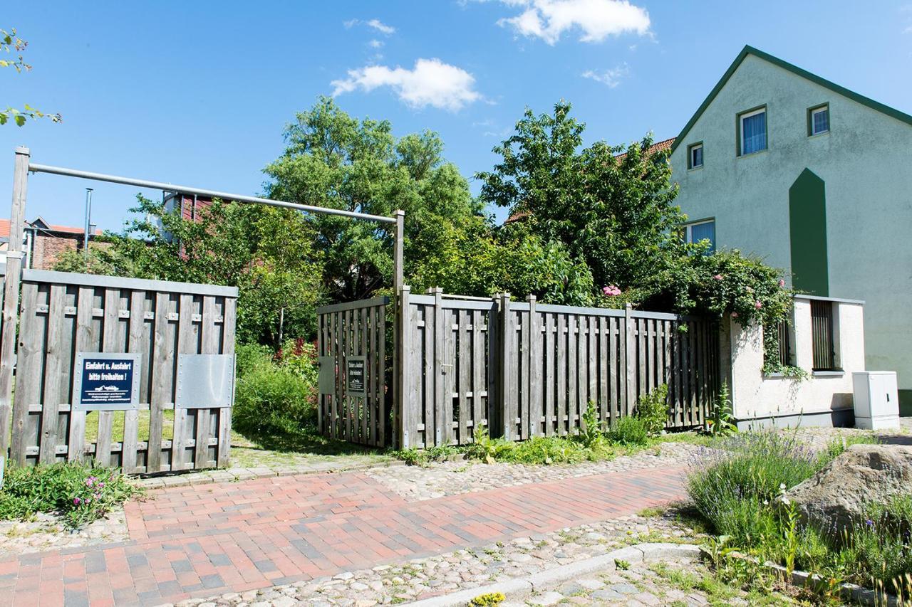Das Alte Kino In Barth - Das Gartenhaus Exterior photo